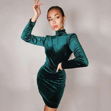 Load image into Gallery viewer, High Quality Black Green Hot Fashion Backless Diamonds Tassel Rayon Velvet Dress Evening Party Dresses 112